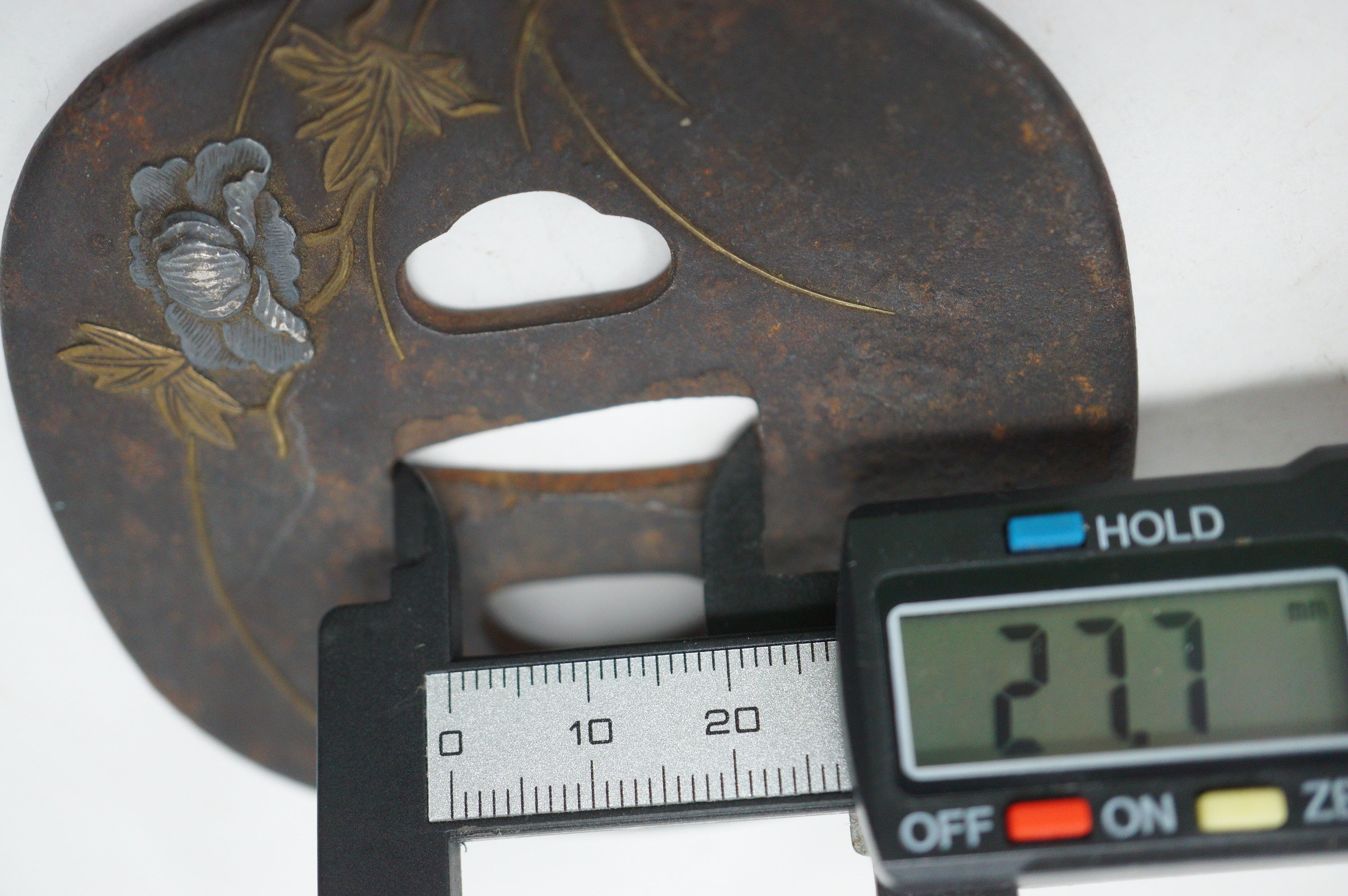 Japanese Tsuba Katana Sword Guard Edo Original with Silver Flower Design 0530E4