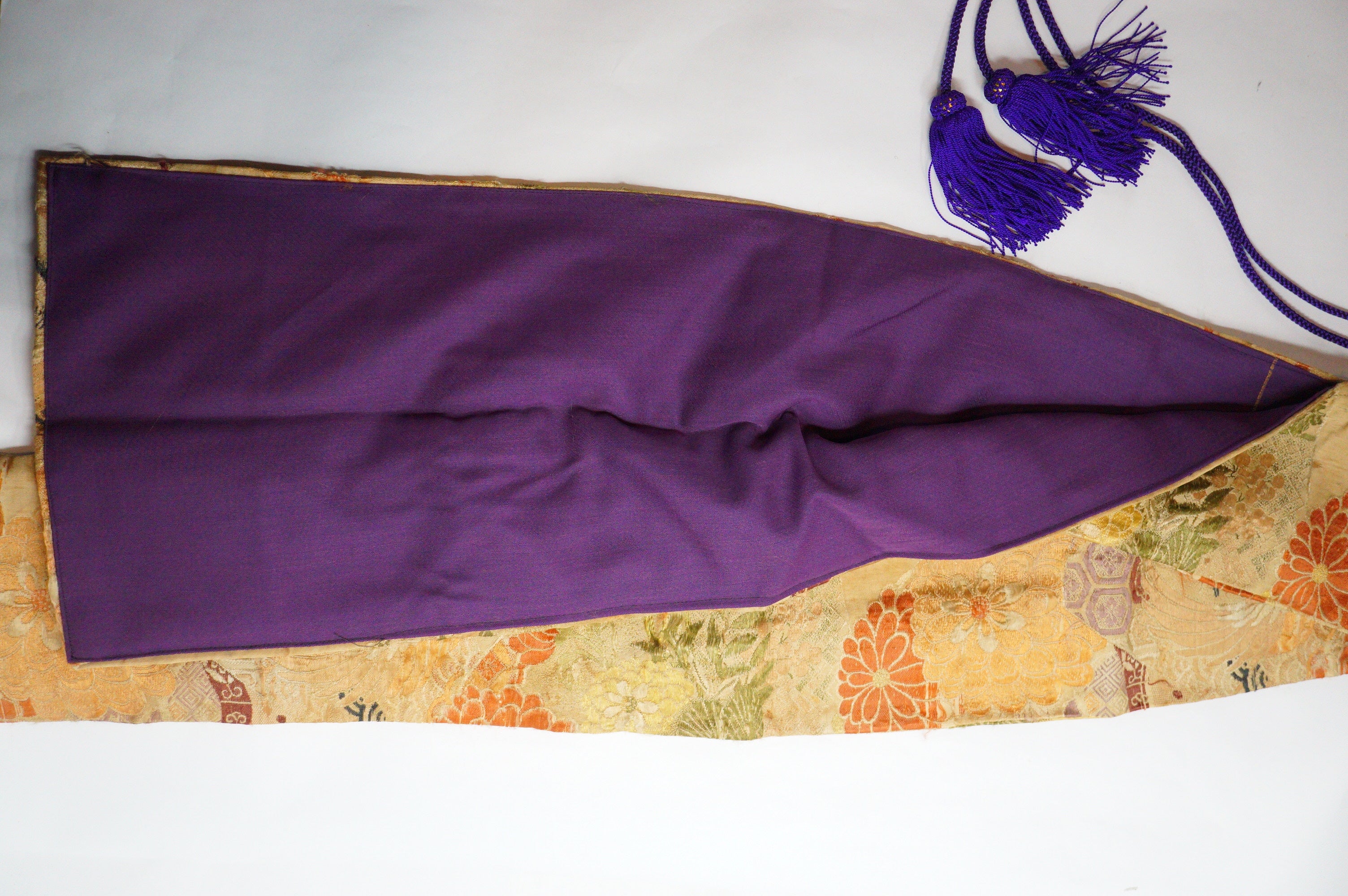 Japanese Vintage Weapon Bag made of Kimono Fabric from Japan 0110E4