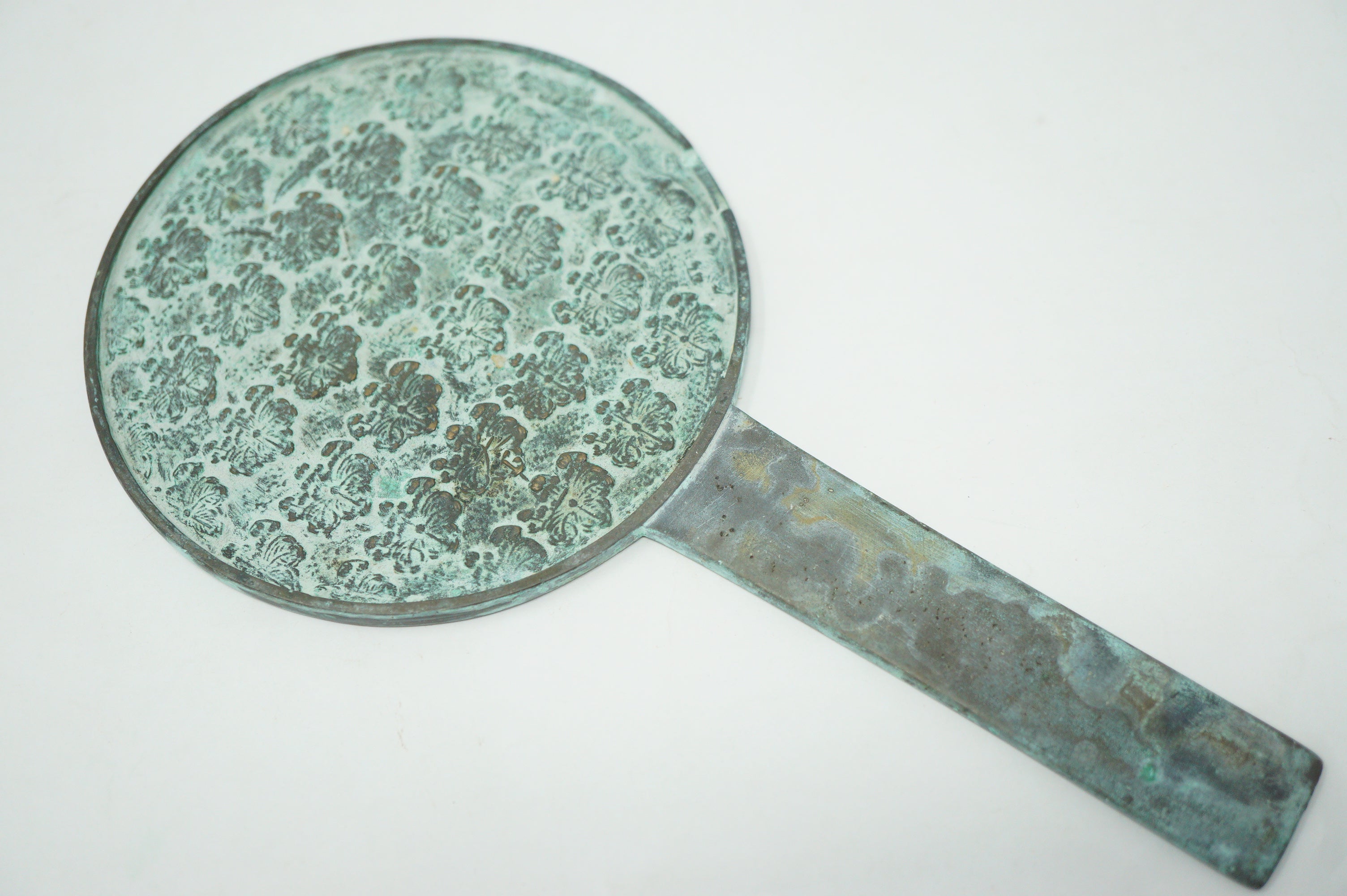 Japanese Antique Tekami Hand Mirror with Toyotomi Family Crest from Japan 0204F4