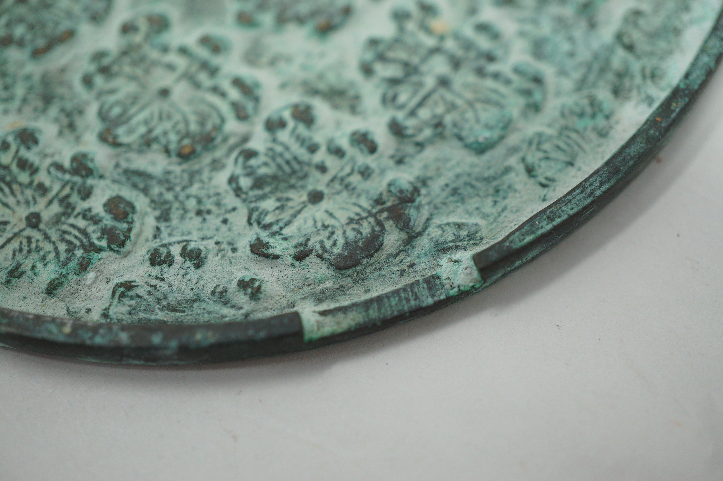 Japanese Antique Tekami Hand Mirror with Toyotomi Family Crest from Japan 0204F4