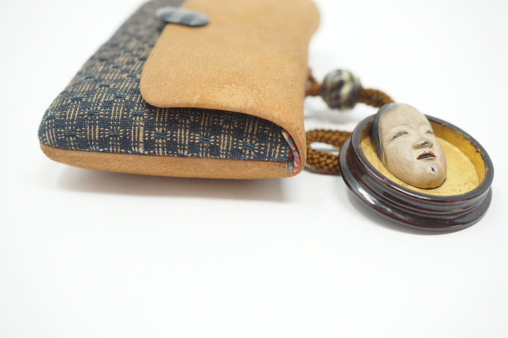 Japanese Sagemono Fine Wallet Ladies Pouch with Netsuke & Ojime from Japan 0611G5