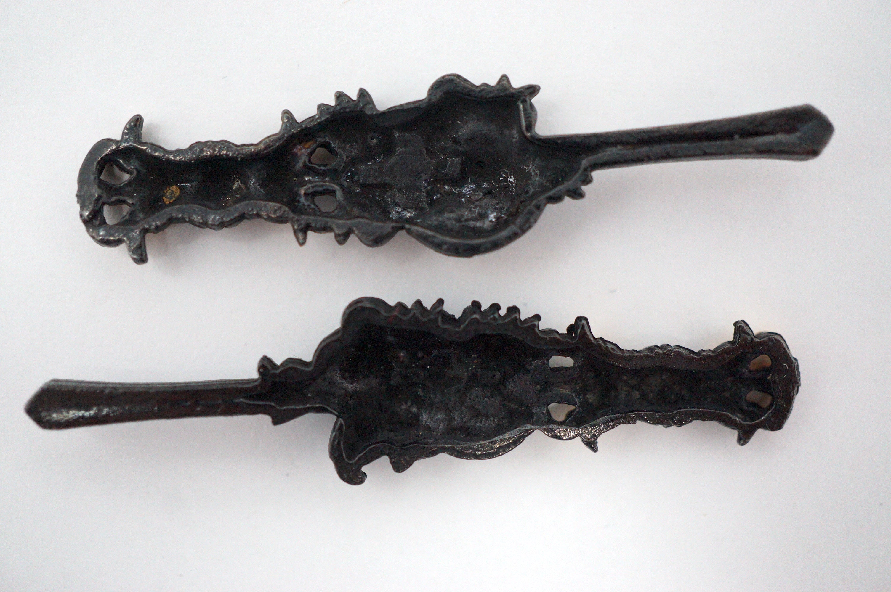 Japanisches Menuki-Schwert-Ornament-Set Drache auf Schwert-Design in Box aus Japan 0803D5
