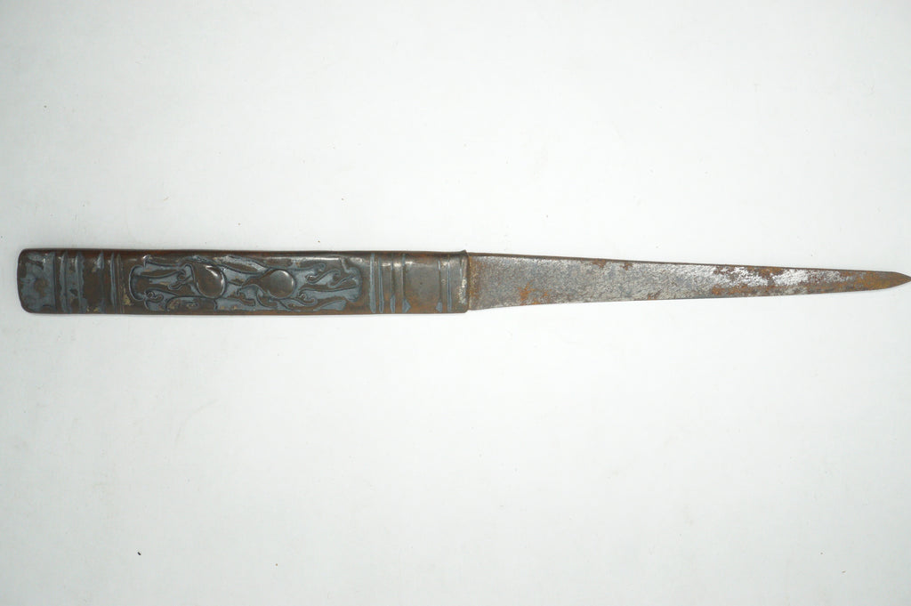 Antique Japanese Kogatana Utility Knife with Relief Kozuka Handle (Edo Period) 0714G5