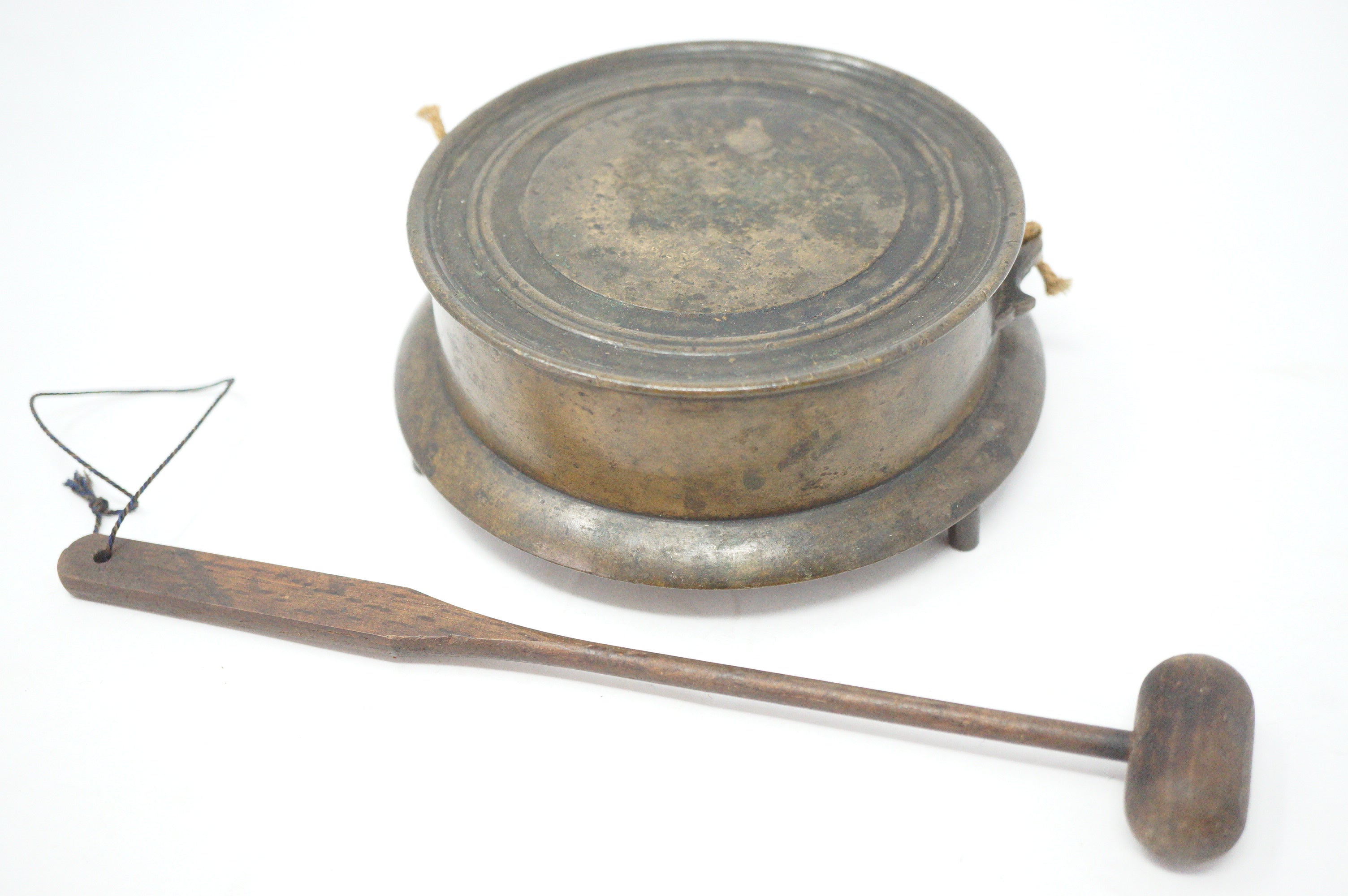 Japanische buddhistische Gesangsglocke, signiert, antik und original aus Japan 1101D5