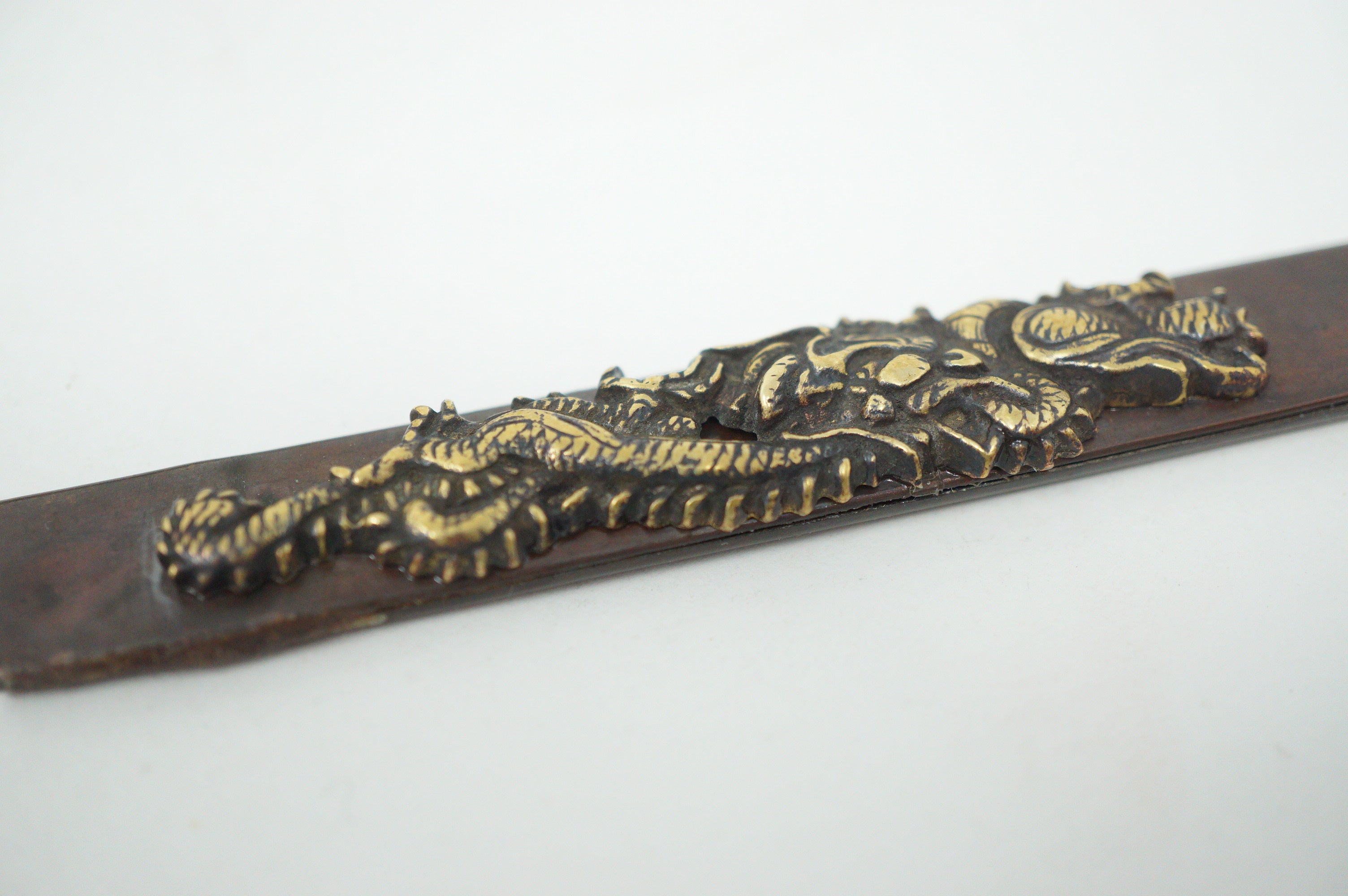 Antikes Wakizashi-Schwert mit Holzklinge und Zubehör 0602D5