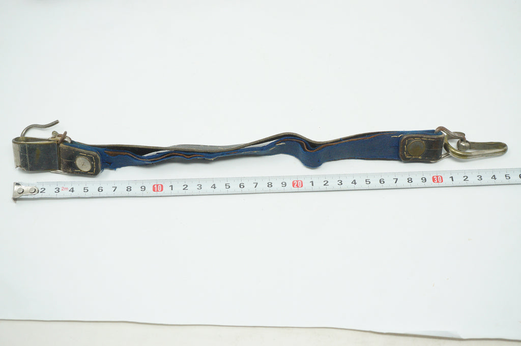 Japanese Gunto 2. WW Original Officer's Sword with Family Crest Authentic from Japan 0331G5