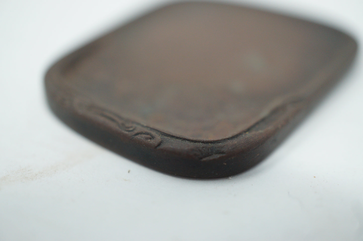 Quality Ink Stone with Fine Carvings & Wooden Lid Mini-Suzuri Original from Japan 0110F6