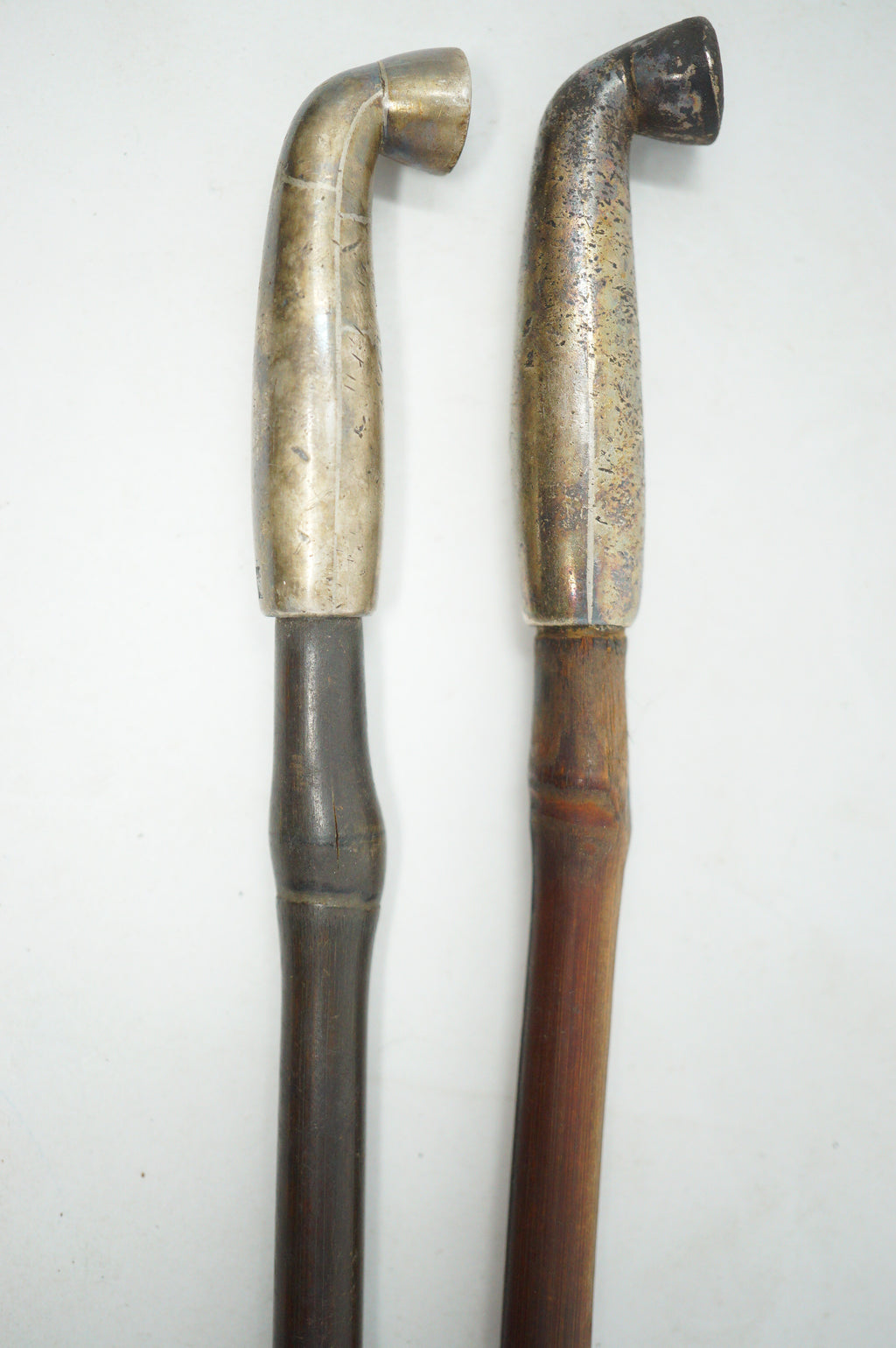 Japanese Kiseru Pipe Set Bamboo & Silver Signed with Geisha Engraving 1111D6