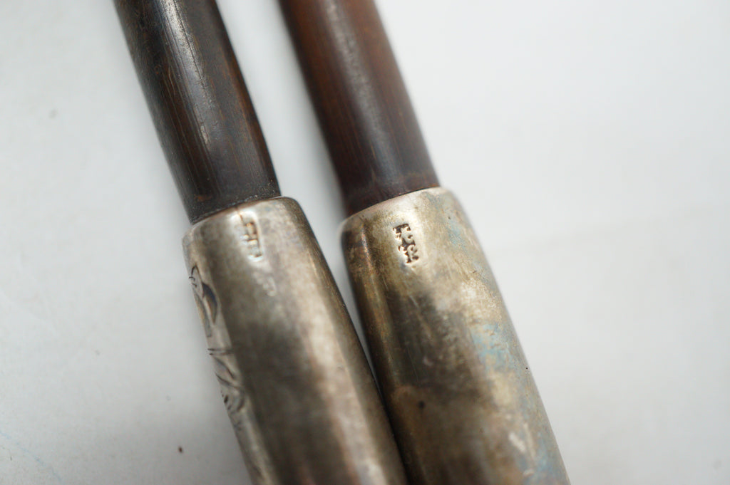 Japanese Kiseru Pipe Set Bamboo & Silver Signed with Geisha Engraving 1111D6