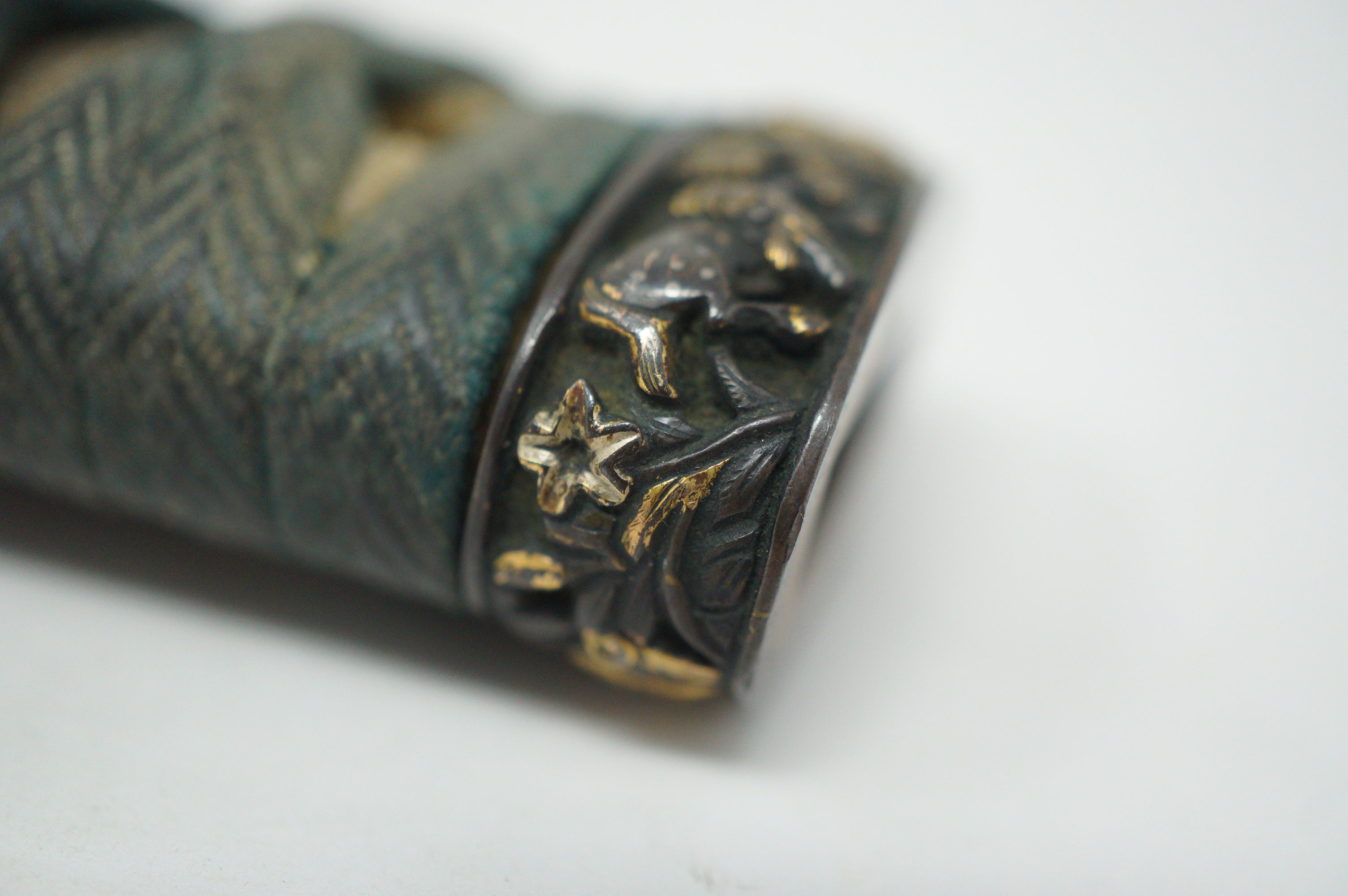 Japanese Wakizashi Sword Handle Antique Original Tsuka with Signed Fuchi 1127F7