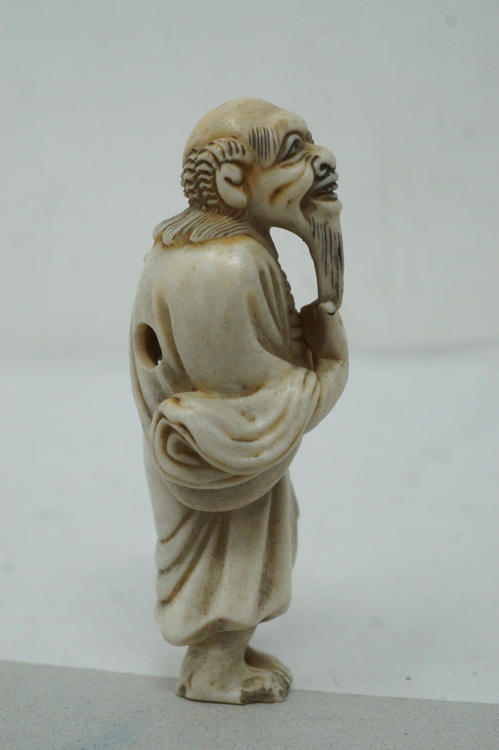 Japanese Ceramic Netsuke Hirado Original Yakimono Sagemono from Japan 0428G7