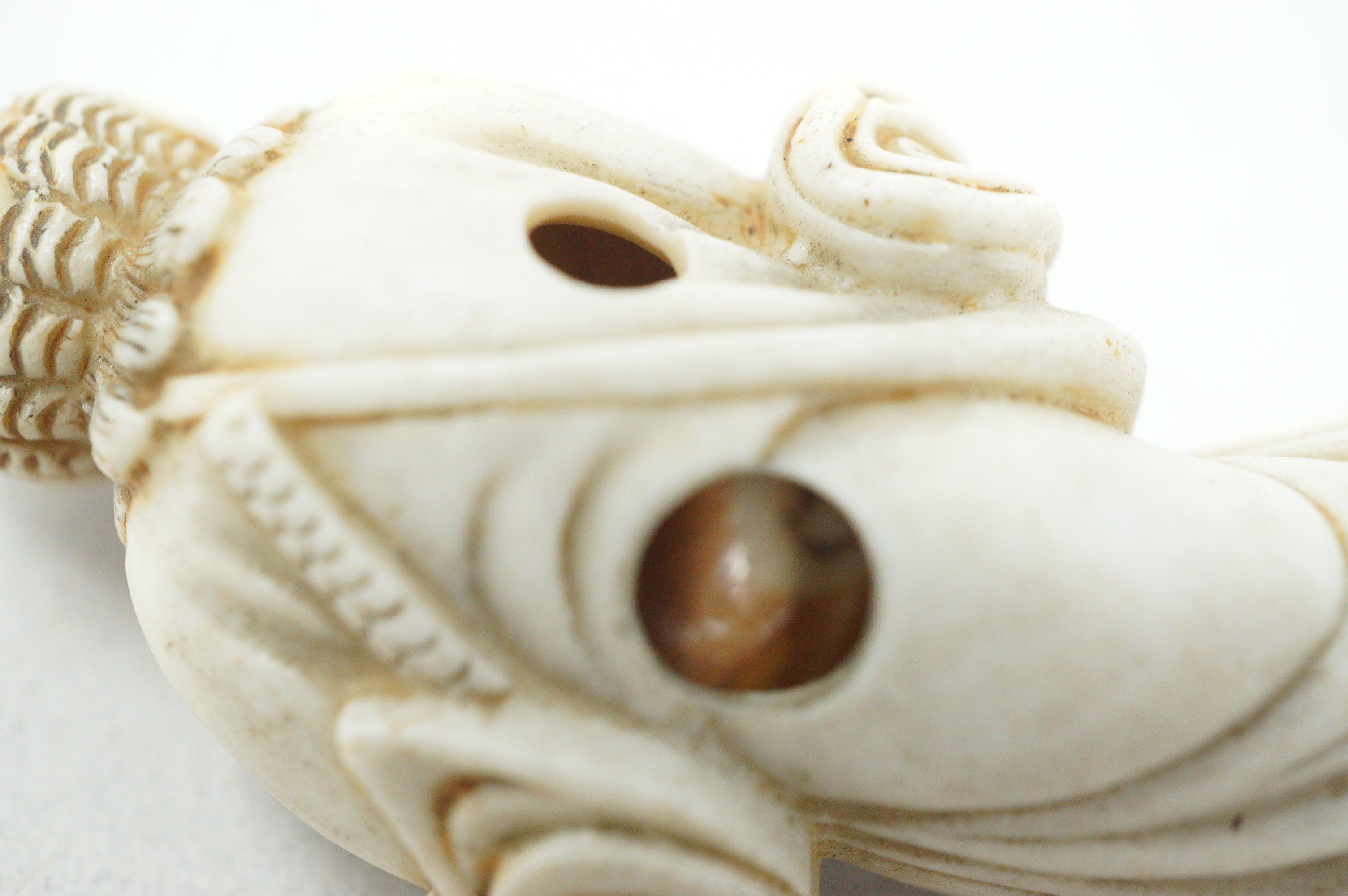 Japanese Ceramic Netsuke Hirado Original Yakimono Sagemono from Japan 0428G7