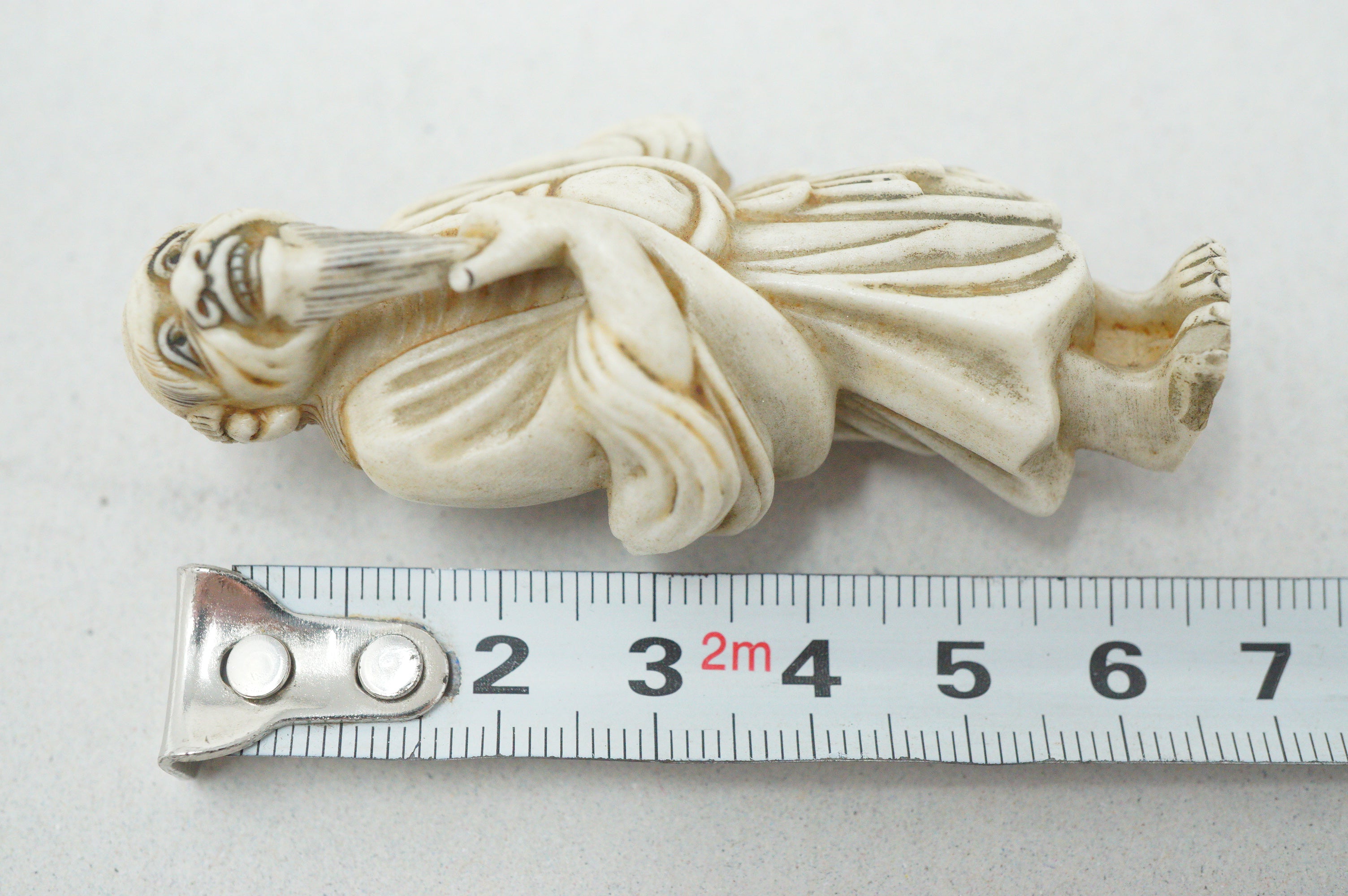 Japanese Ceramic Netsuke Hirado Original Yakimono Sagemono from Japan 0428G7