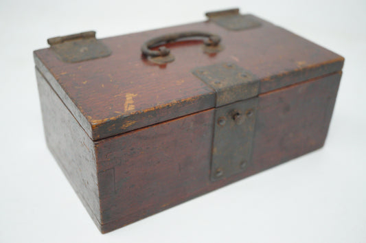 Japanese Small Calligraphy Ink Storage Chest Box from the early 20th Century 0630D8