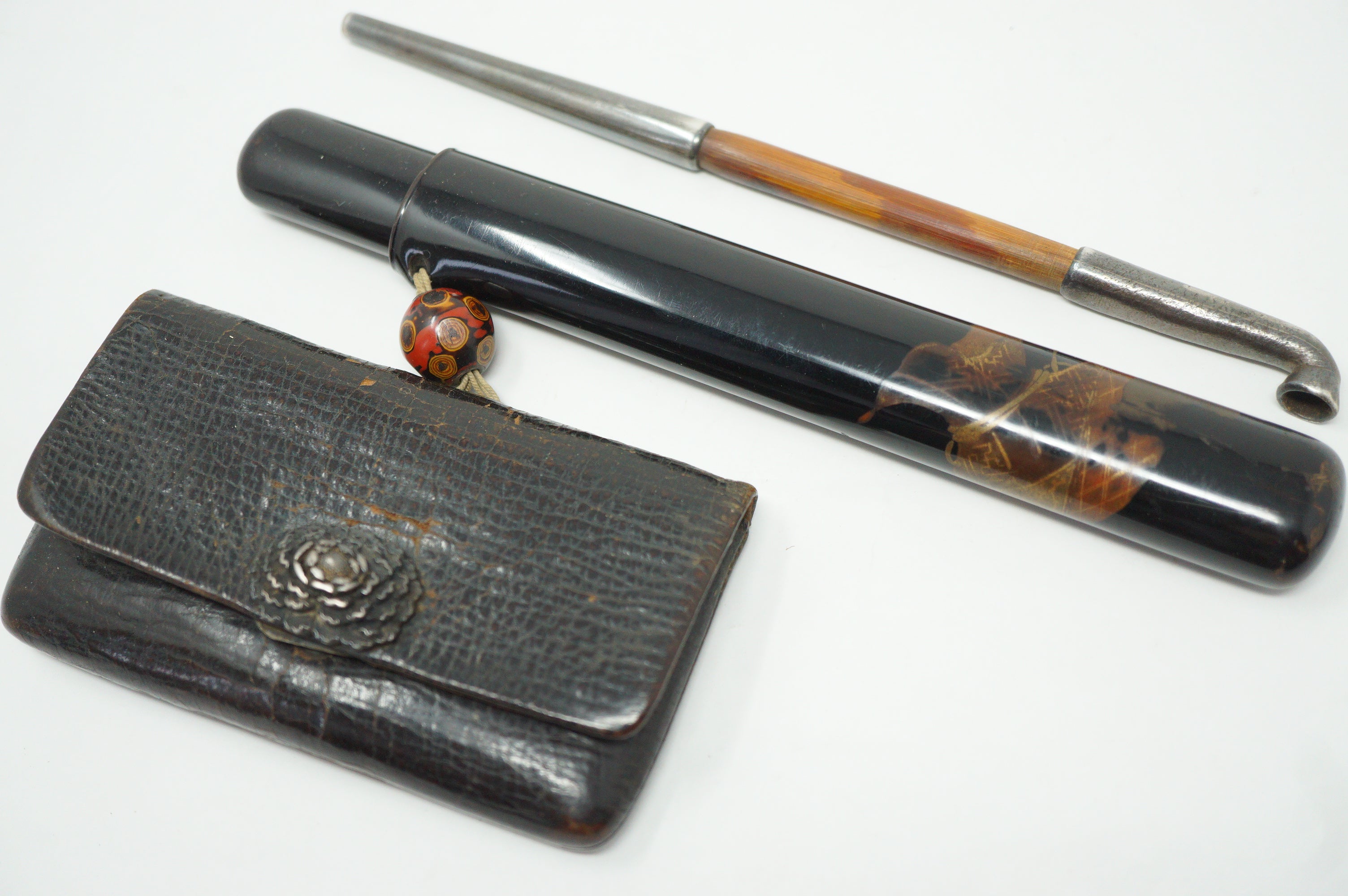 Japanese Antique Tobacco Ire Set with fine  Silver-Maekanagu, Pipe & Lacquered Kiserudzutsu 0204F9