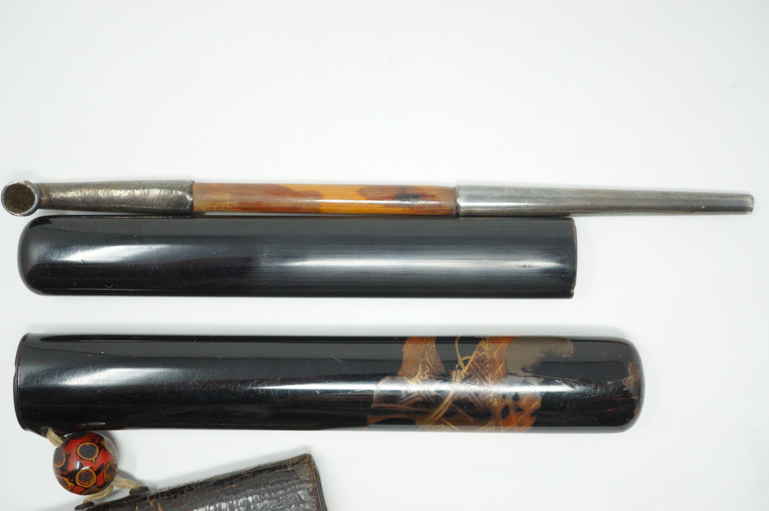 Japanese Antique Tobacco Ire Set with fine  Silver-Maekanagu, Pipe & Lacquered Kiserudzutsu 0204F9