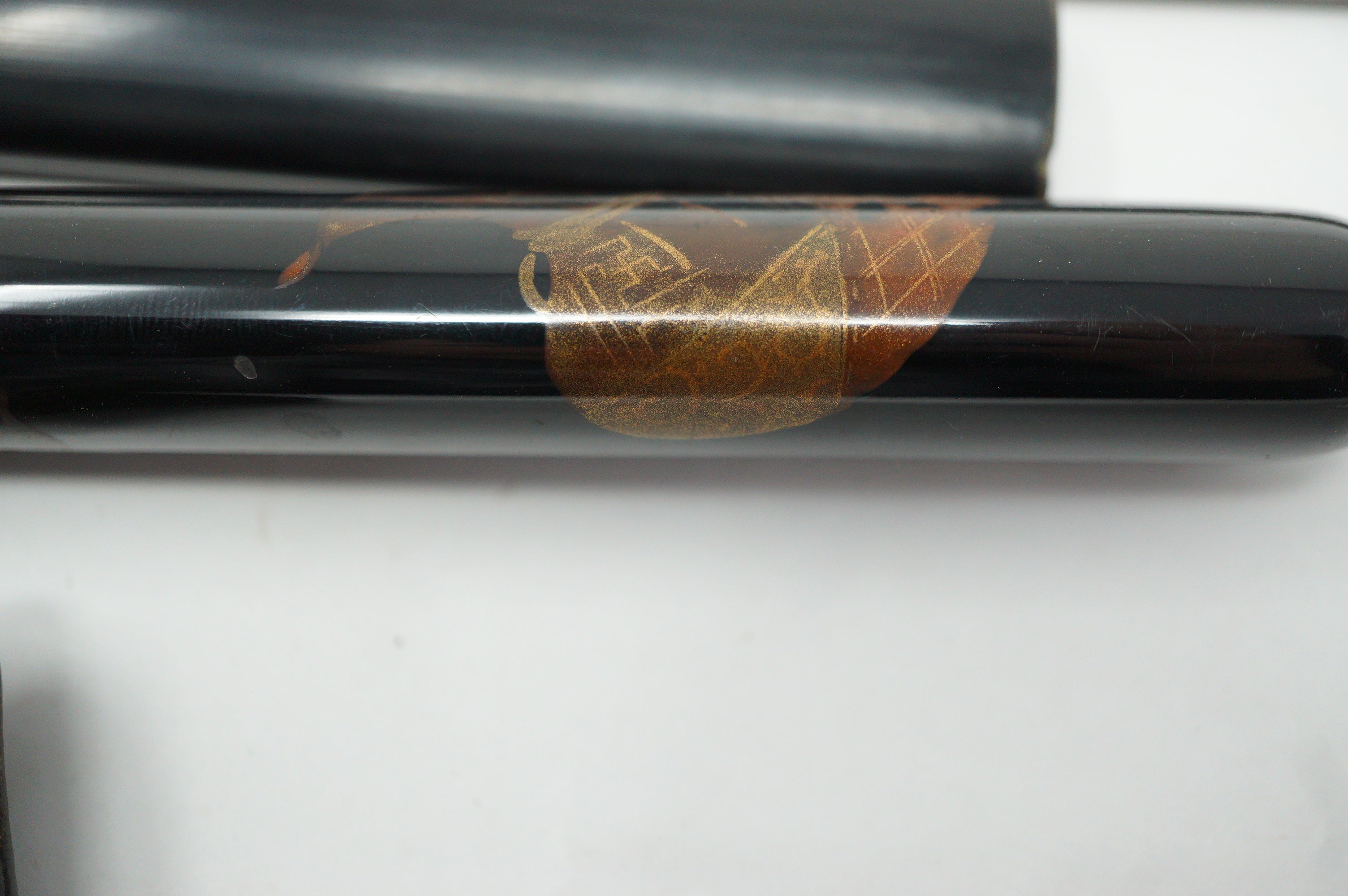 Japanese Antique Tobacco Ire Set with fine  Silver-Maekanagu, Pipe & Lacquered Kiserudzutsu 0204F9