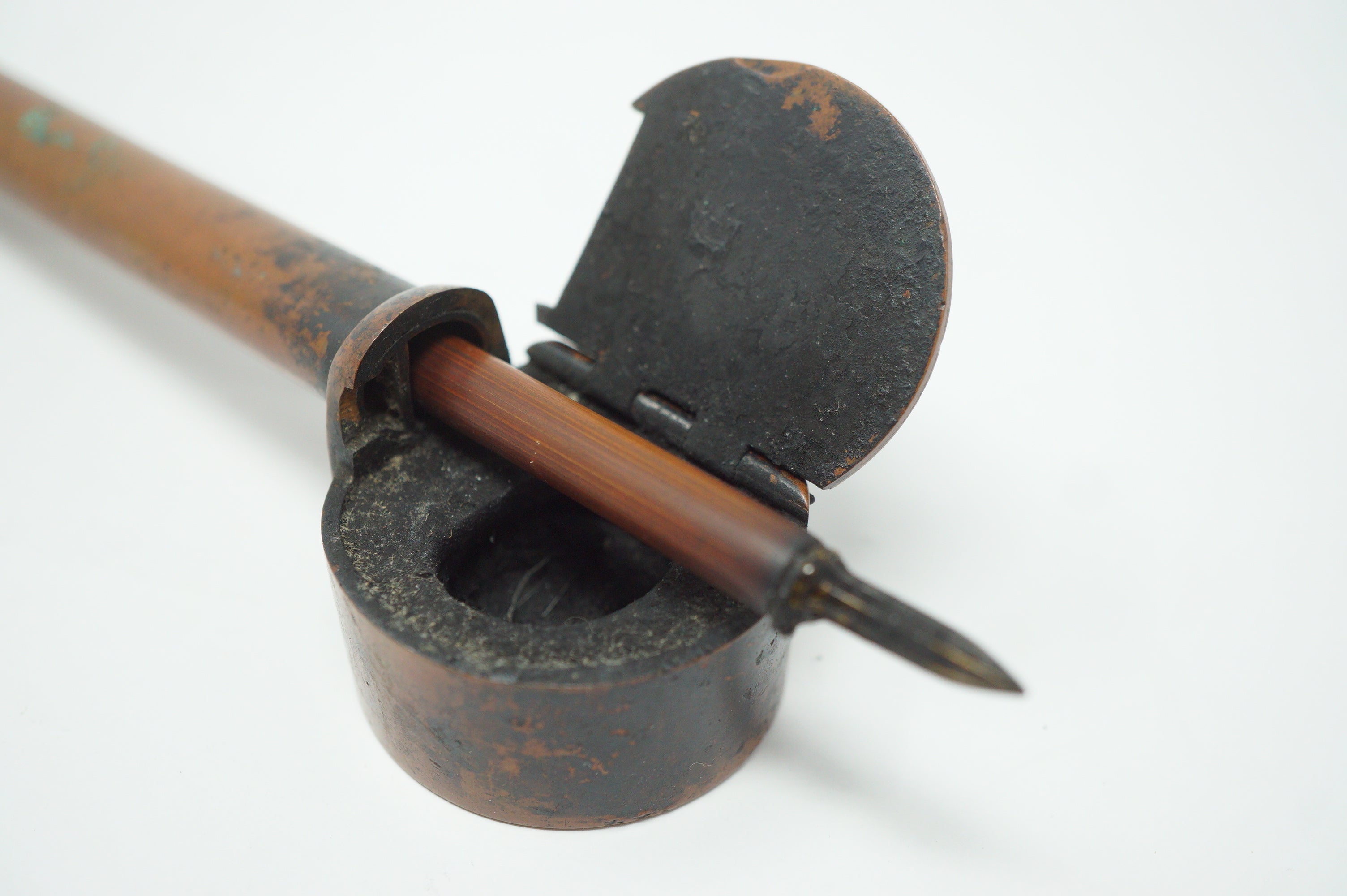 Japanese Portable Calligraphy Ink Container Antique Yatate made of Copper incl. Brush 0930F9