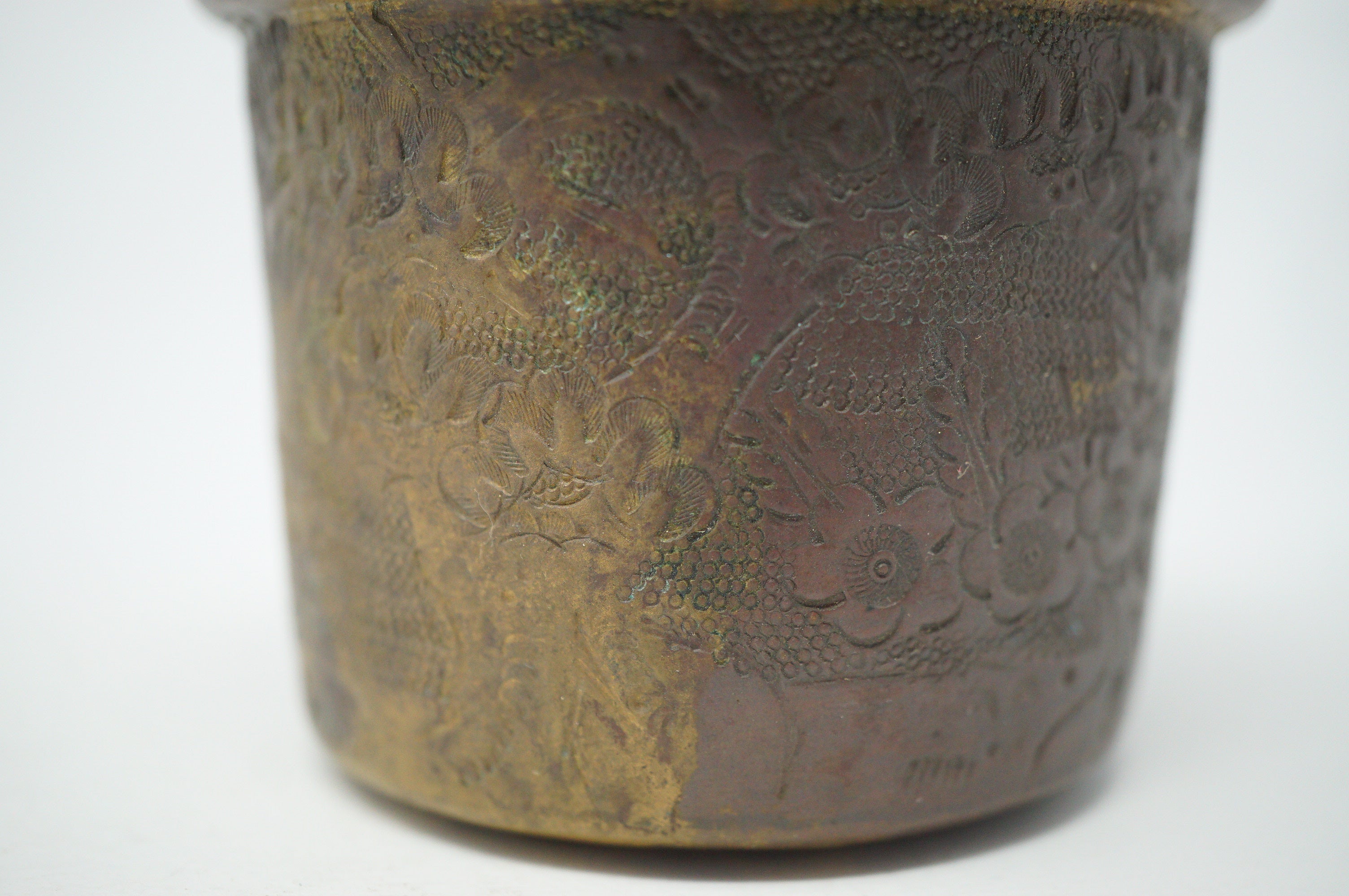 Eleganter Kupfer-Teekessel mit detaillierter Gravur „Japanese Antique“ 0914D9