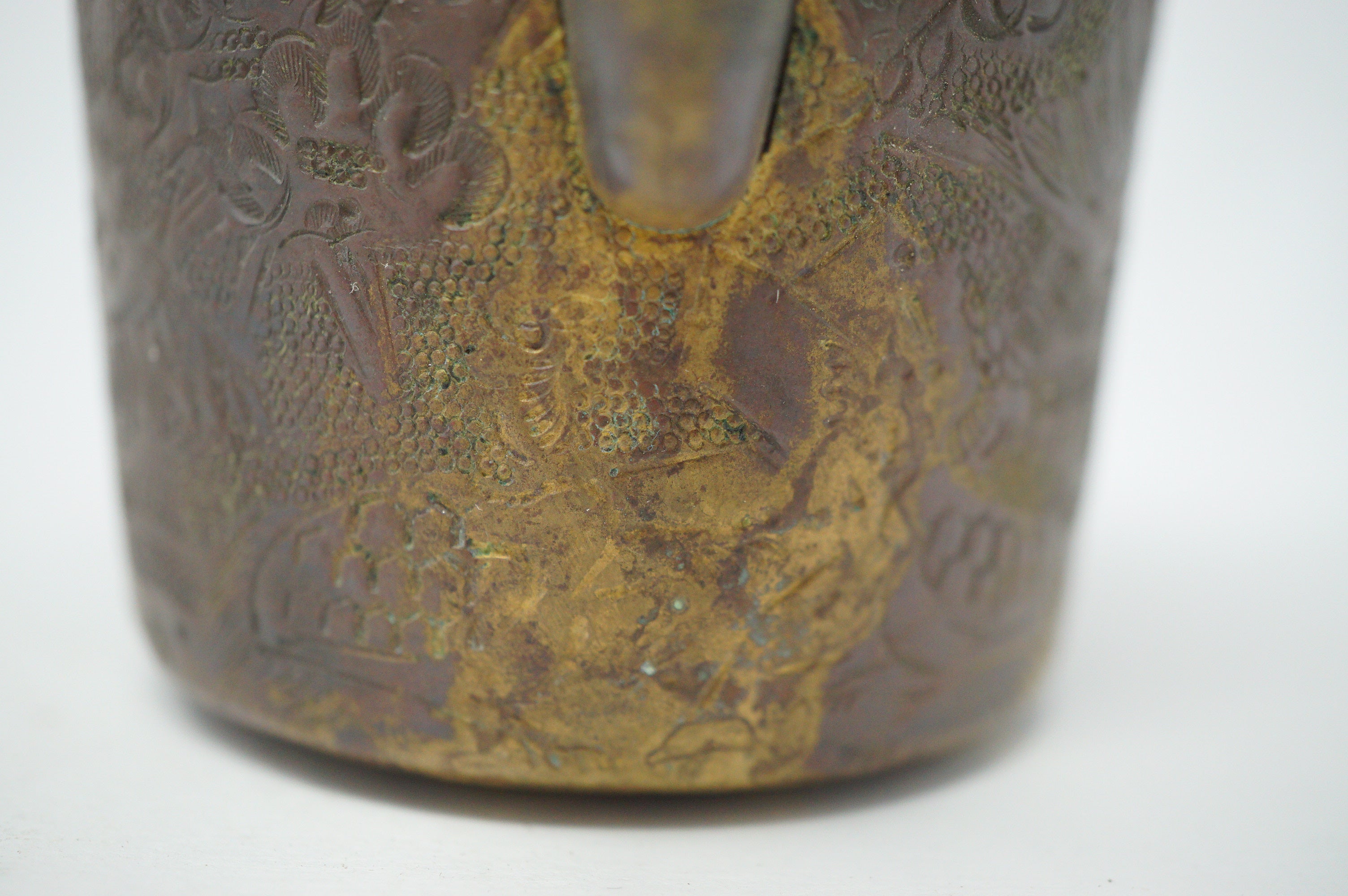 Eleganter Kupfer-Teekessel mit detaillierter Gravur „Japanese Antique“ 0914D9