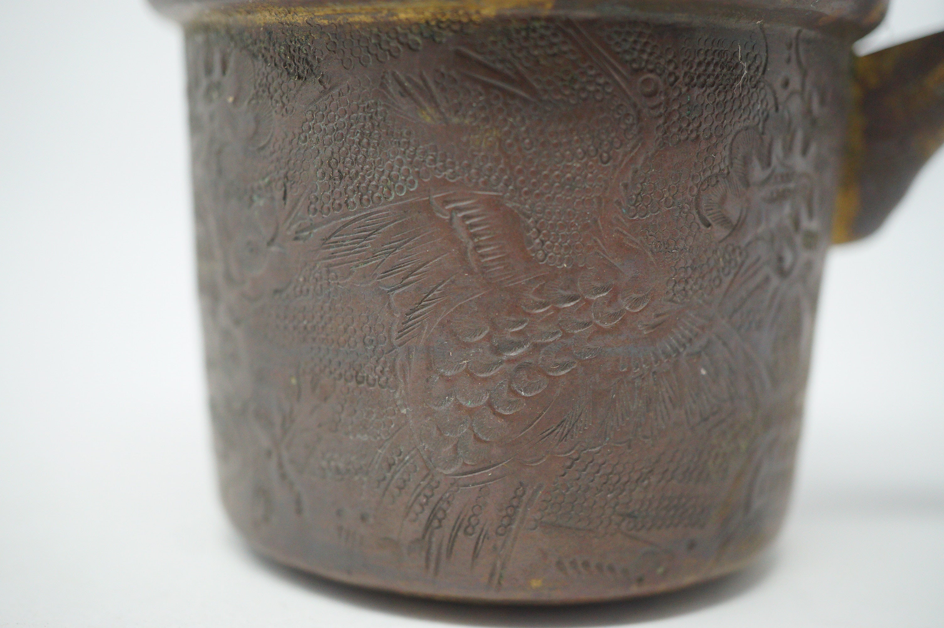 Eleganter Kupfer-Teekessel mit detaillierter Gravur „Japanese Antique“ 0914D9