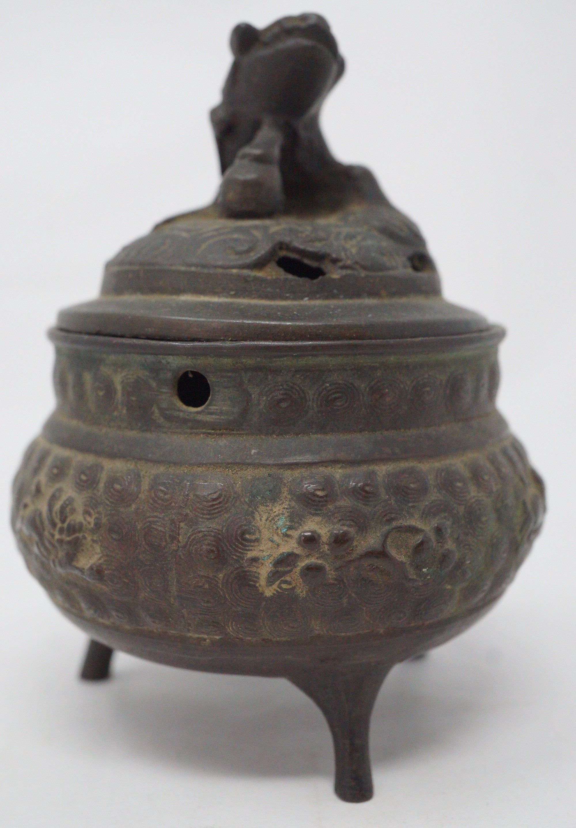 Japanischer buddhistischer Weihrauchbrenner mit Shishi-Löwen-Hund-Figur, antikes Original aus Japan 1101D9